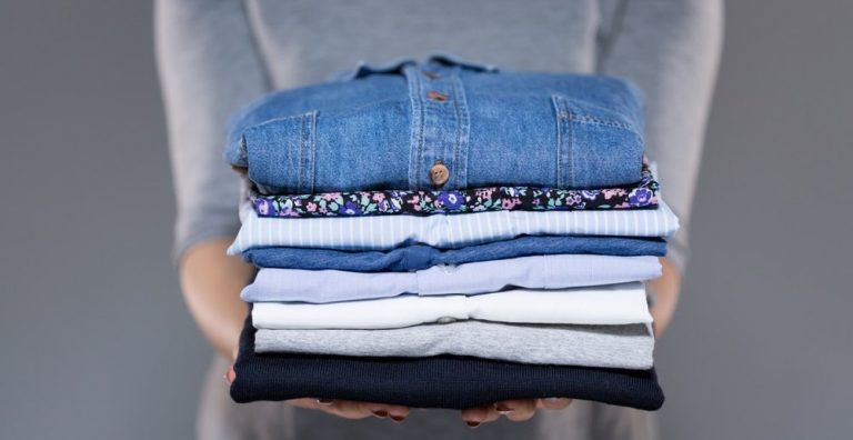 5 Cara Mudah Merawat Pakaian Agar Tahan Lama