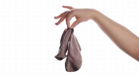 5 Tips Jitu Menghilangkan Bau Pada Kaos Kaki